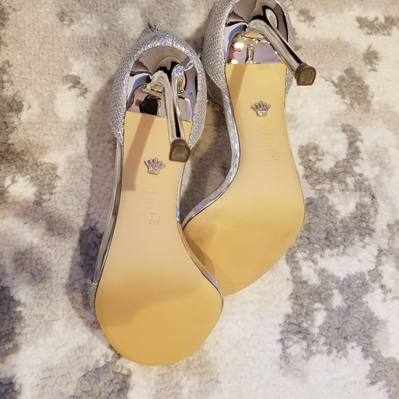 Nina Silver Ankle Strap - Picture 8 of 9